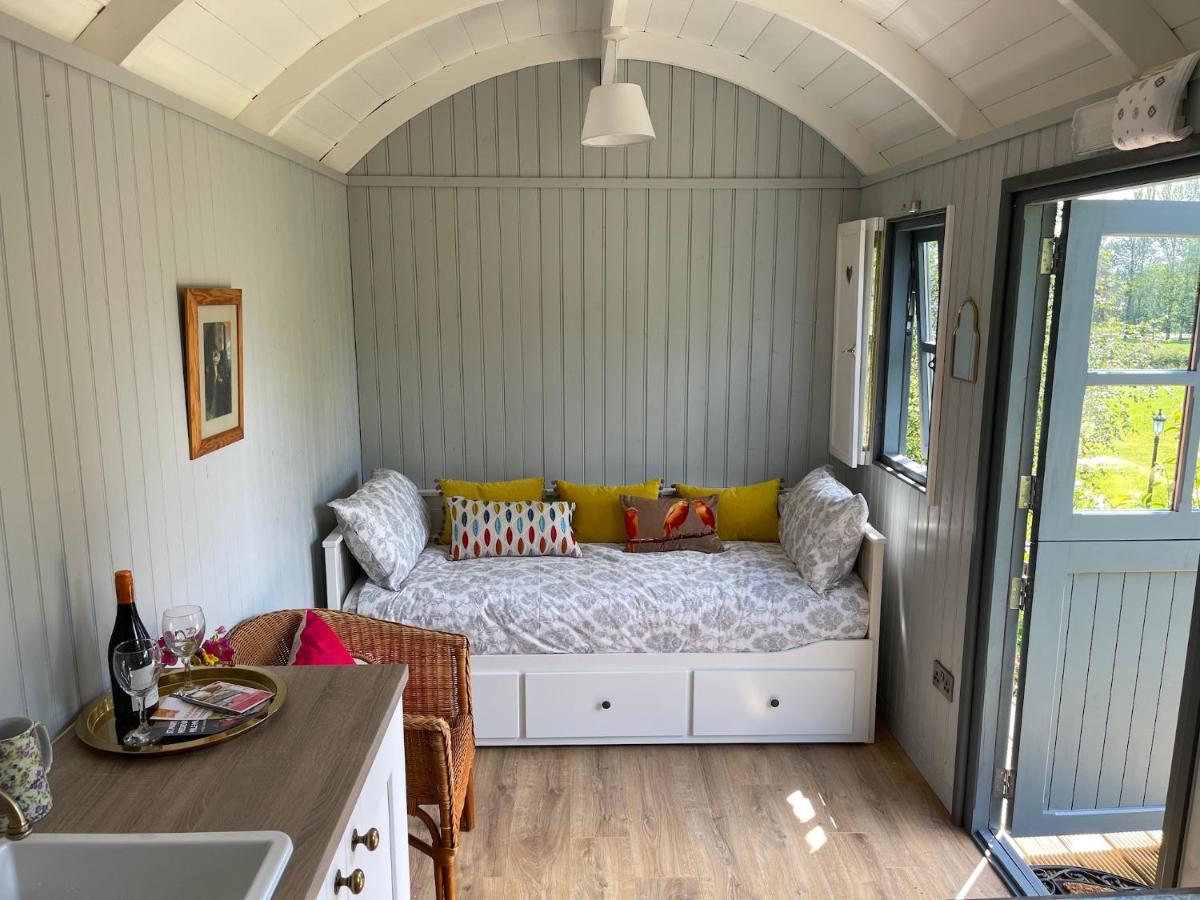 Готель Hawthorn Hut Kilkenny Glamping At Jenkinstown House Jenkinstown Park Екстер'єр фото